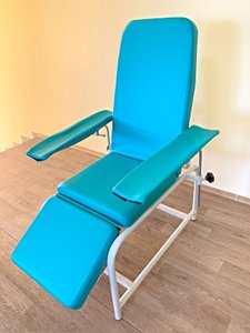 Крісло донорське для забору крові сорбційне АТОН КД-01 (бірюзовий шкірзам)